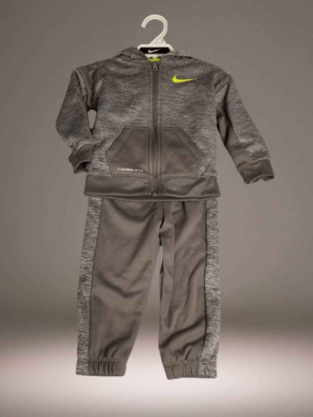 Nike Therma-Fit Toddler 18M Gray Gunsmoke 2-Piece Set NWT | Hoodie & Joggers